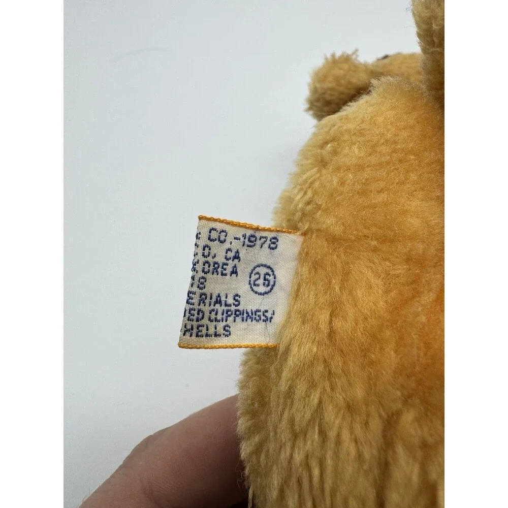 Dakin Omar Camel Plush Vintage Stuffed Animal Bean Bag Toy FLAW READ BIN 35
